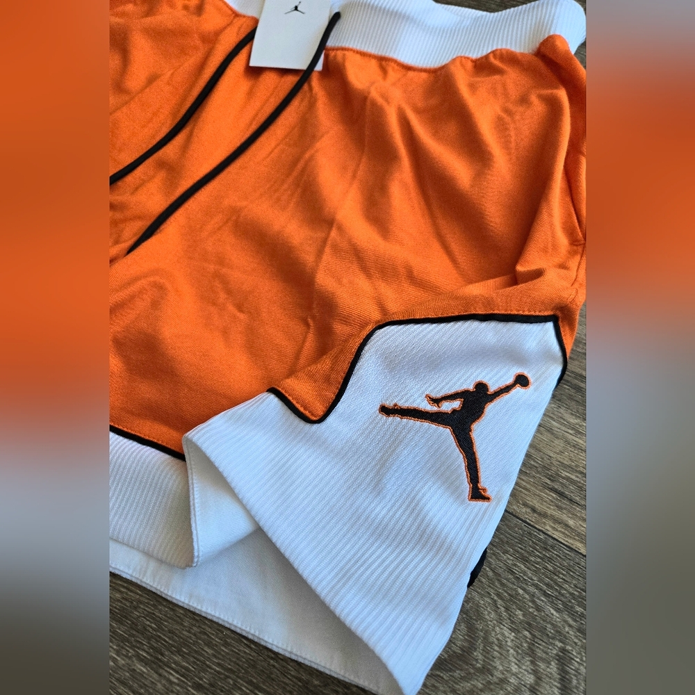Nike Air Jordan Jumpman Diamond Basketball Shorts Large - Picture 2 of 5
